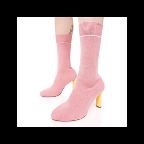 cape robbin sock boots